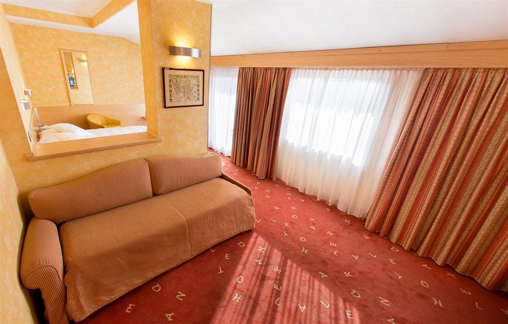 Hotel Alexandra Turin Exteriör bild