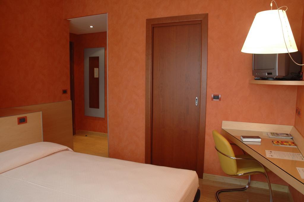 Hotel Alexandra Turin Exteriör bild